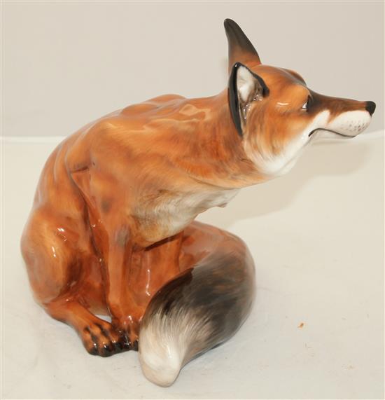 A large Royal Doulton figure of a seated fox, model no.HN2634, 26.5cm